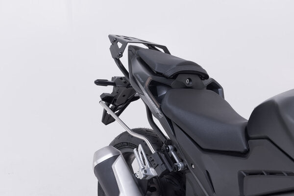 SW MOTECH STREET-RACK. Black. Honda CB500 Hornet (23-), CBR500R (23-). | GPT.01.596.16000/B