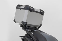 SW MOTECH TRAX ADV top case system. Silver. BMW R 1300 GS (23-). BMW top case holder. | GPT.07.975.70100/S