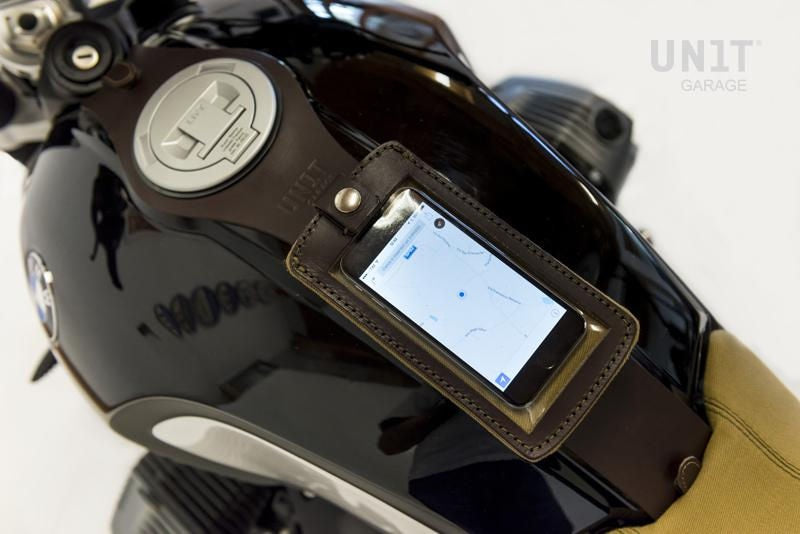 Unit Garage Tank Phone Case Brown | COD. 1607Brown