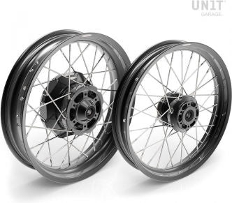 Unit Garage Pair of spoked wheels Moto Guzzi V7 32M6 | 2215-tubeless