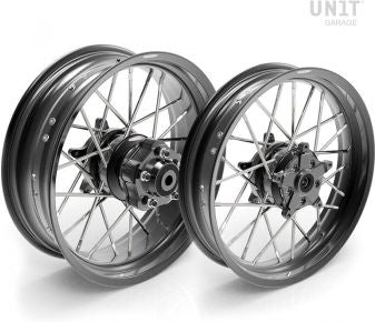 Unit Garage Pair of spoked wheels Yamaha MT09-SP 24M9 | 2520-tubeless