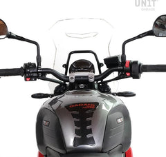 Unit Garage Windshield with GPS support for Triumph Trident 660 | 3503