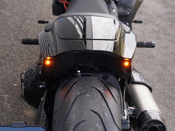Wunderkind LED indicator/taillight housing with Kellermann Atto DF, Black | 106703-F15