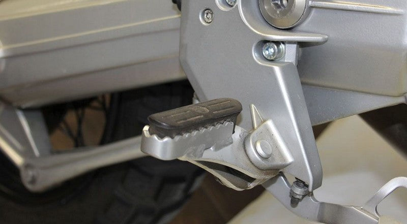 Hornig Rubber insert for driver's footrest | 4671109