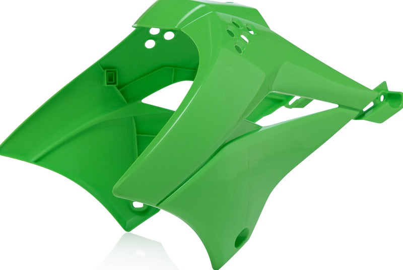 RADIATOR SCOOPS, GREEN