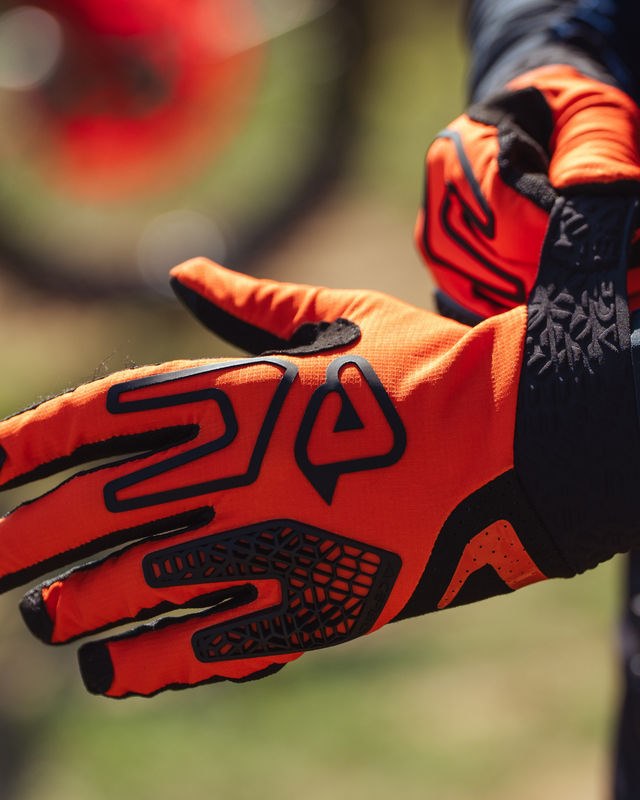 ENDURO RACE GLOVES, ORANGE