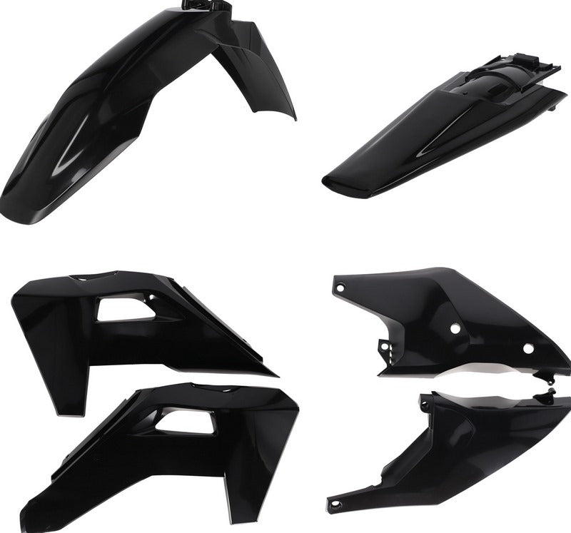 PLASTIC KIT, BLACK