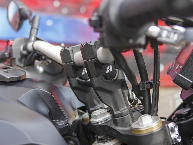 AltRider 30 mm Block Handlebar Riser | ALTR-2-2003