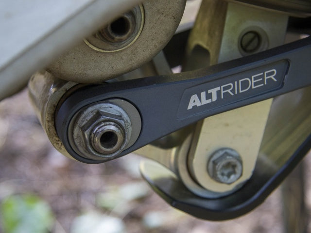 AltRider Variable Height Suspension Lowering Linkage for KTM Dirt Bikes with 14 mm Pivot Bolt/Nut | KT16-6-2202