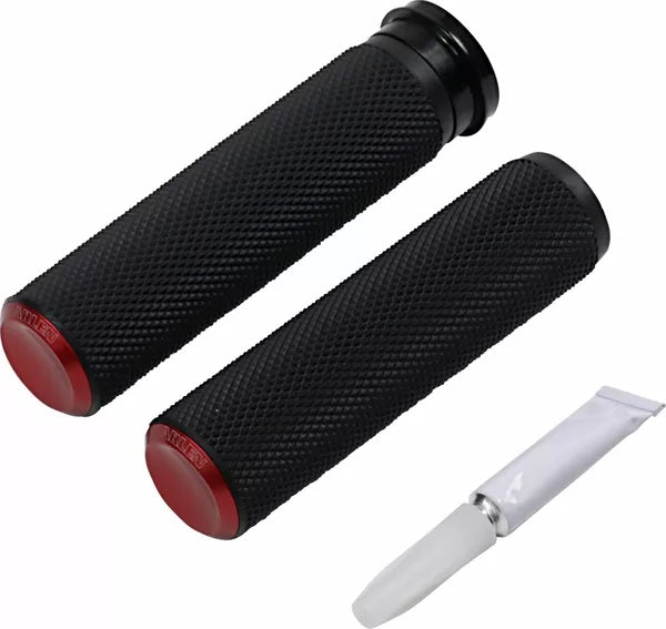 Arlen Ness Knurled Grips Red | 07-346