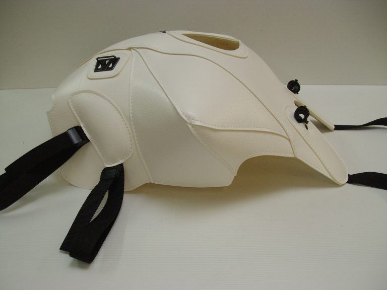 Bagster Tank Cover BRUTALE BLANC (12) | 1622