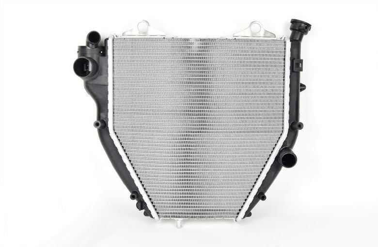BMW Radiator | 17117699517