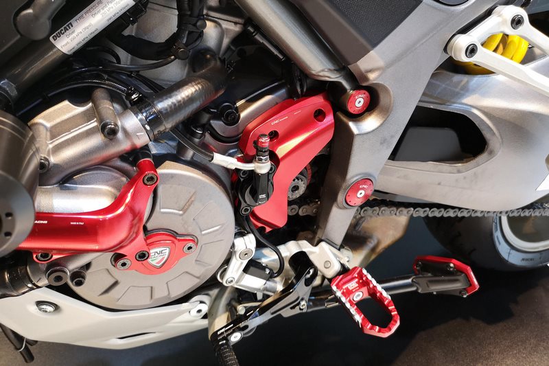 CNC Racing Clutch slave cylinder Ø 29 mm Ducati | AF650
