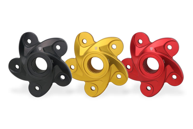 Rear sprocket flange