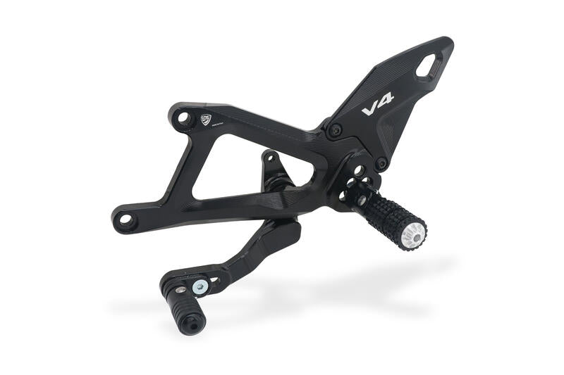 Adjustable rearsets