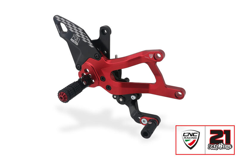 Adjustable rearsets, Black/Red