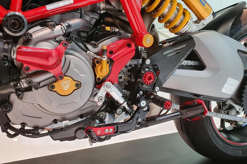 CNC Racing Adjustable rear sets rider Ducati Hypermotard 950, Black/Red | PE432BR