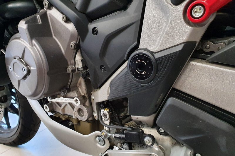 CNC Racing Central bolt kit for OEM rearsets Ducati Multistrada V4 | PEV05