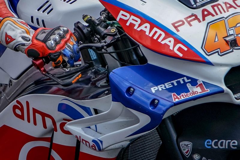 CNC Racing Brake-Guard Race Pramac Racing limited edition - Protection front brake lever , Red | PL100RPR