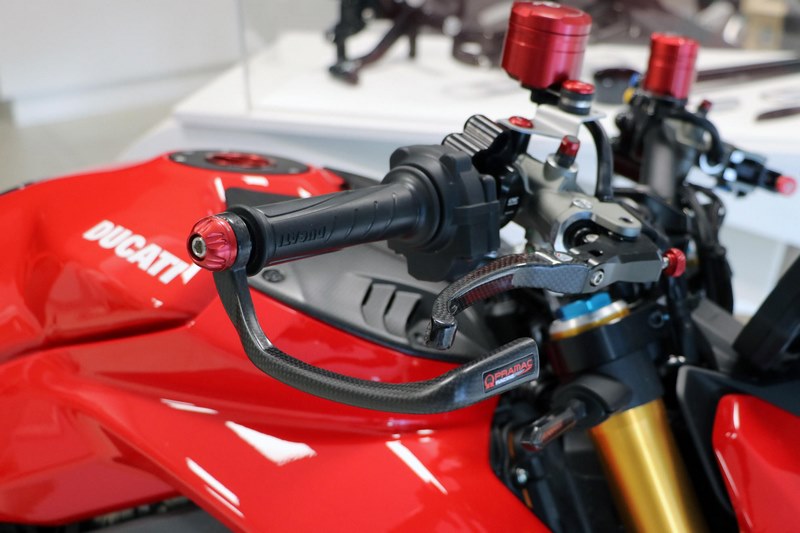 CNC Racing Brake-Guard Carbon Race - Protection front brake lever matt carbon Pramac Racing Limited Edition, Red | PL150YRPR