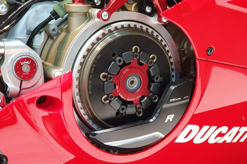 CNC Racing Clutch cover protector Ducati Panigale V4 R, Black/Silver | PR314BS