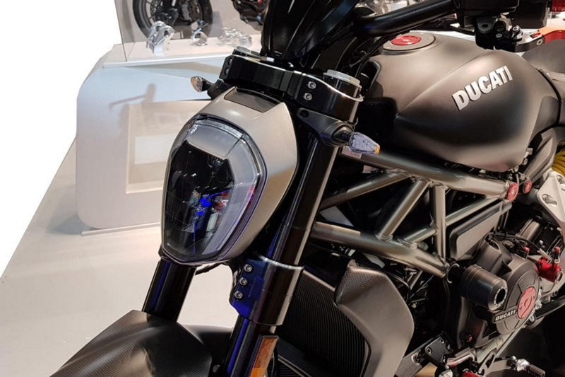 CNC Racing Triple clamps Ducati XDiavel - Bottom Yoke, Black/Silver | PSB09BS