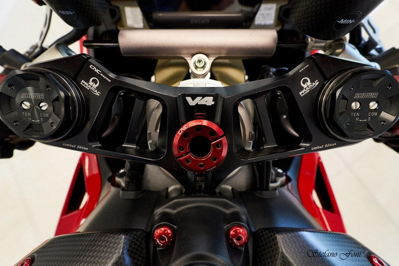 CNC Racing Triple clamps Ducati Panigale V4 - Top Yoke Pramac Racing Lim. Ed., Black | PST15BPR