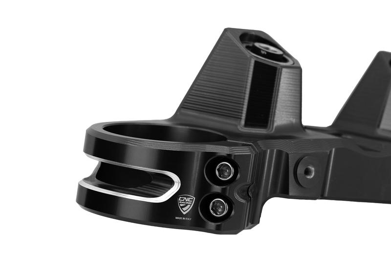 Triple clamps