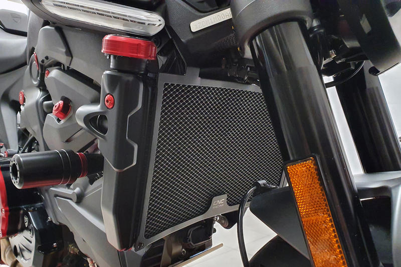 Radiator guard, Black