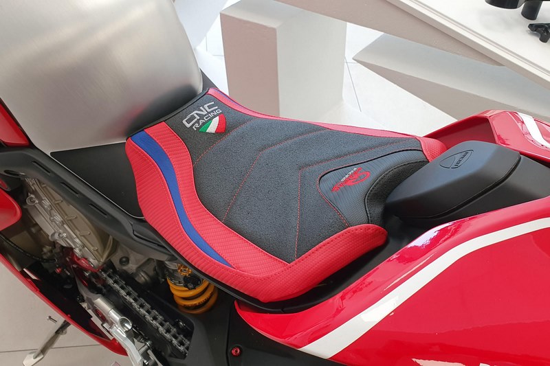 CNC Racing Seat cover Ducati Panigale V4 - Pramac Racing Limited edition, Black | SLD01PR