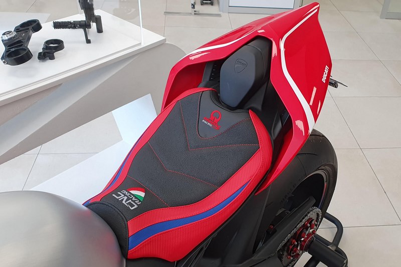 CNC Racing Seat cover Ducati Panigale V4 - Pramac Racing Limited edition, Black | SLD01PR