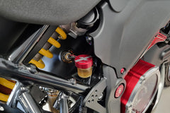 Rear brake fluid reservoir cap