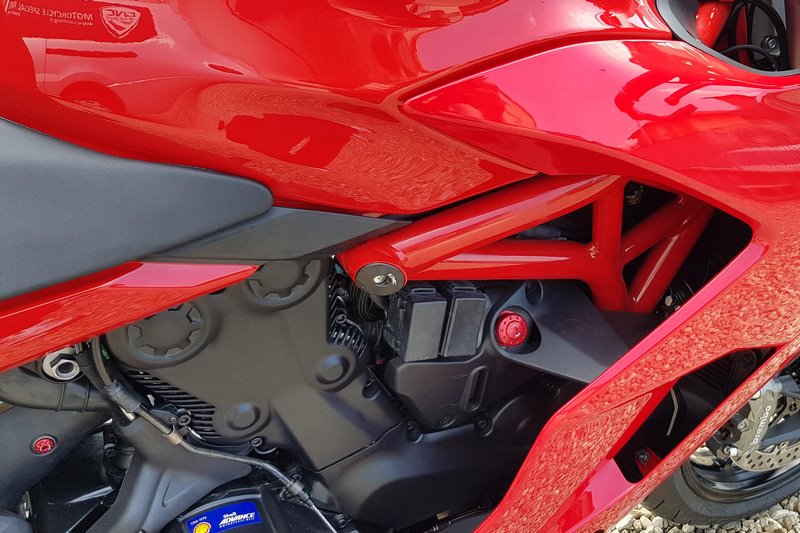 CNC Racing Frame cap sets Ducati Supersport MY2017 | TT345