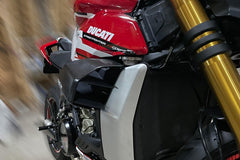 CNC Racing GP Winglets Ducati Streetfighter V4 - Carbon fiber | ZW005