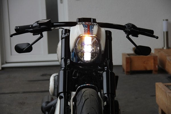 Cult-Werk Harley Breakout - Headlight Mask V-Rod Style (Bj. From 2018) | HD-BRO054