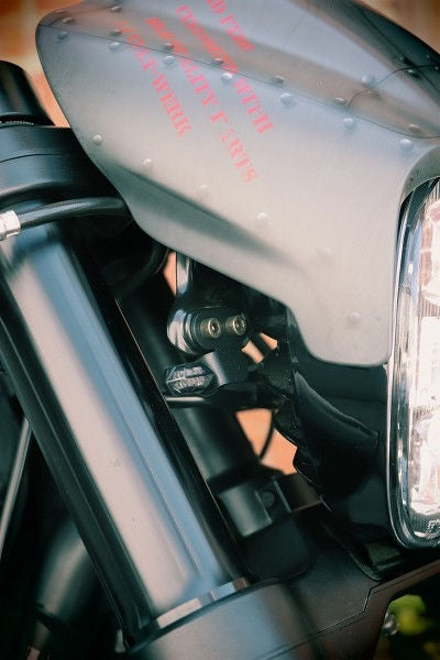 Cult-Werk Harley Fxdr - Front Indicator Bracket (Angled) | HD-BRO084