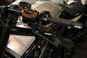 Cult-Werk HARLEY V ROD NIGHT ROD SPECIAL - Brems- u. Kupplungszylinderdeckel CUSTOM (BJ. 2007 - 2017) | HD-ROD046