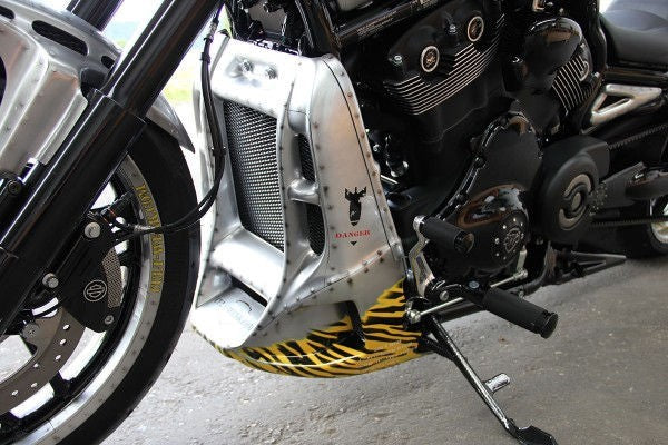 Cult-Werk HARLEY V ROD NIGHT ROD SPECIAL - Kühlerverkleidung RACING (BJ. 2002 - 2017) | HD-ROD049