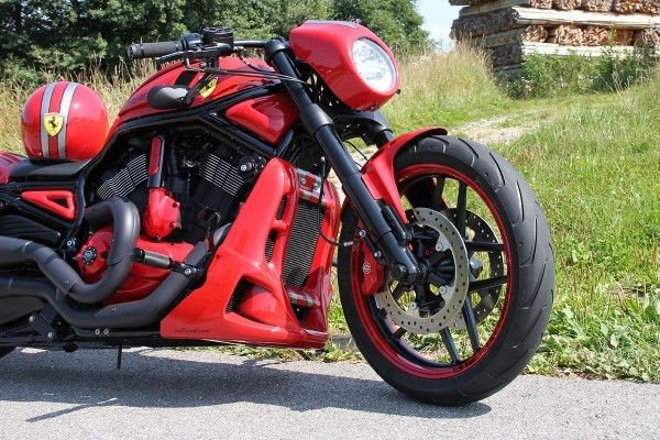 Cult-Werk HARLEY V ROD NIGHT ROD SPECIAL - Kühlerverkleidung RACING (BJ. 2002 - 2017) | HD-ROD049