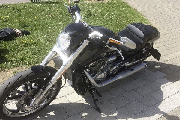 Cult-Werk HARLEY V ROD MUSCLE - Scheinwerfermaske NEW NIGHT ROD STYLE (BJ. 2009 - 2017) | HD-ROD084