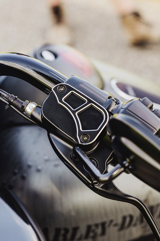 Cult-Werk HARLEY TOURING - BRAKE AND CLUTCH CYLINDER COVER RACING (FROM 2014 WITH HYDRAULIC CLUTCH) | HD-TOU038