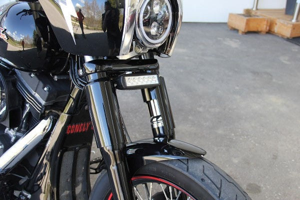 Cult-Werk Harley - Lower Fork Cover (Bj. Dyna 2007 - 2017 & Street Bob From 2018) | HD-UNI043