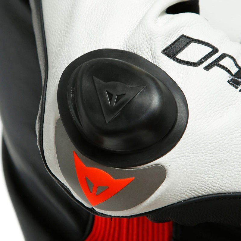 Dainese LAGUNA SECA 5 1PC LEATHER SUIT PERF., Black/White/Fluo-Red | 201513467N32008