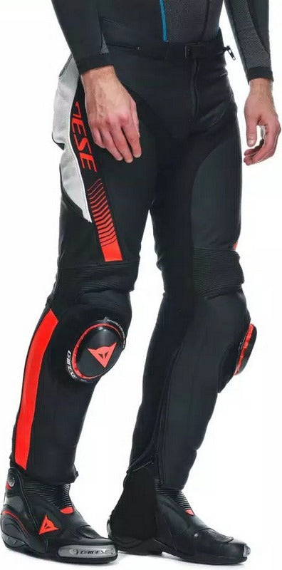 Dainese SUPER SPEED PERF. LEATHER PANTS, BLACK/WHITE/RED-FLUO | 2015500007-N32