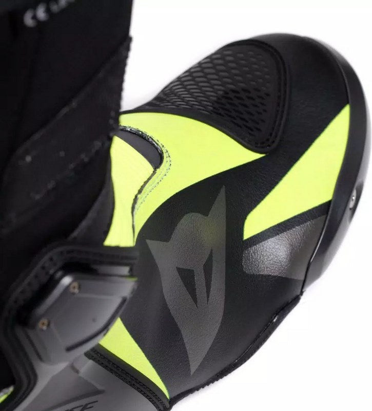 Dainese AXIAL 2 BOOTS, BLACK/YELLOW-FLUO, Size 39 | 2017900052620006
