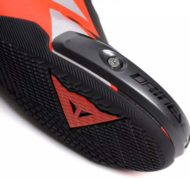 Dainese AXIAL 2 BOOTS, BLACK/RED-FLUO | 2017900052-628