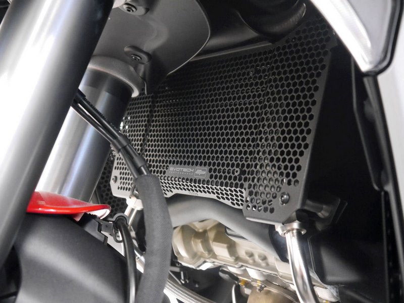 Evotech Performance Radiator Oil Cooler Guard Set | PRN015299