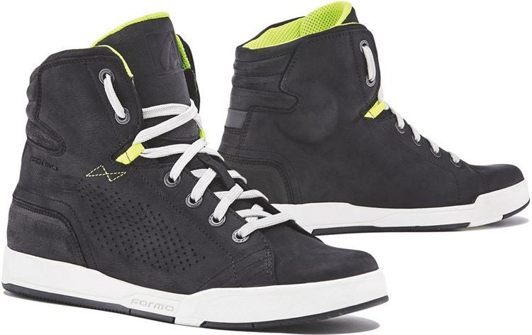 Forma Swift Flow Urban Shoes (Lifestyle Shoes) Casual Fit, Black/White |FORU160-9998