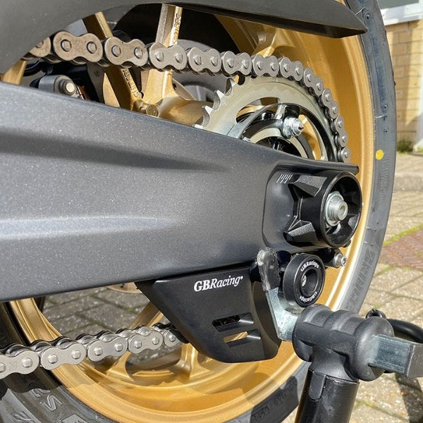 GBRacing CGA15-GBR-SET Lower Chain Guard | CGA15-GBR-SET