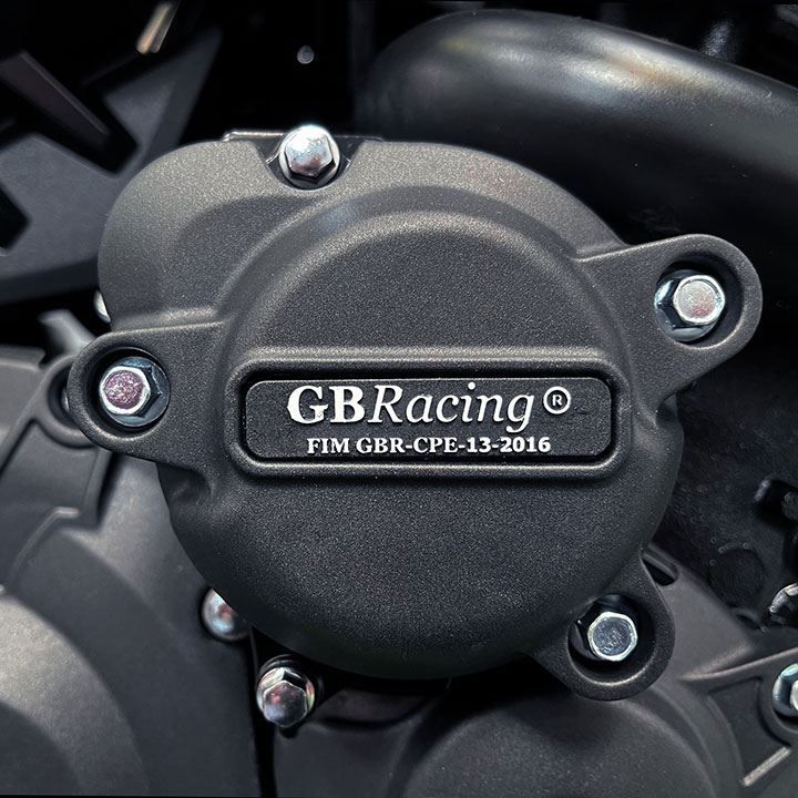 GBRacing GSX-S750 L7 Secondary Engine Cover SET | EC-GSXS750-L7-SET-GBR